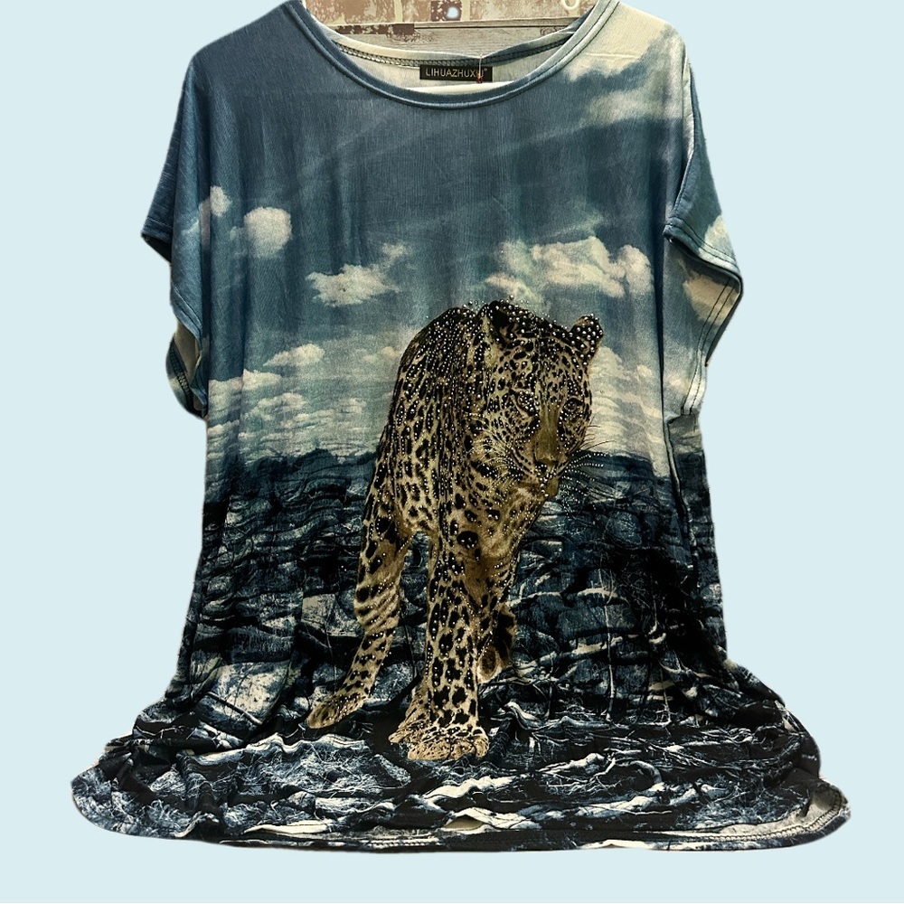 Leopard Print Graphic Blue Women's Top short sleeve Top XL